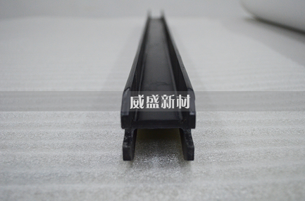 高速列車碳纖維工字結構件